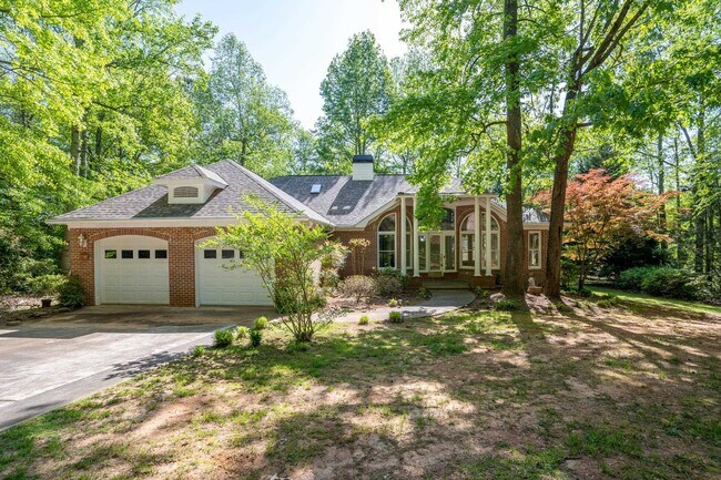 Building Photo - 149 Cedar Cove Dr