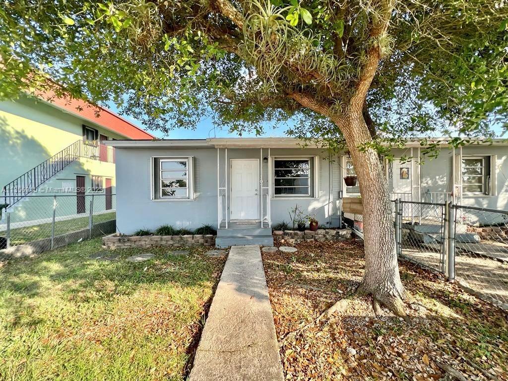 105 NE 2nd Rd Unit 107, Homestead, FL 33030 Room for Rent in