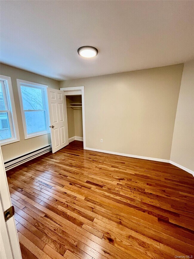 Foto del edificio - 41 Scudder Ave