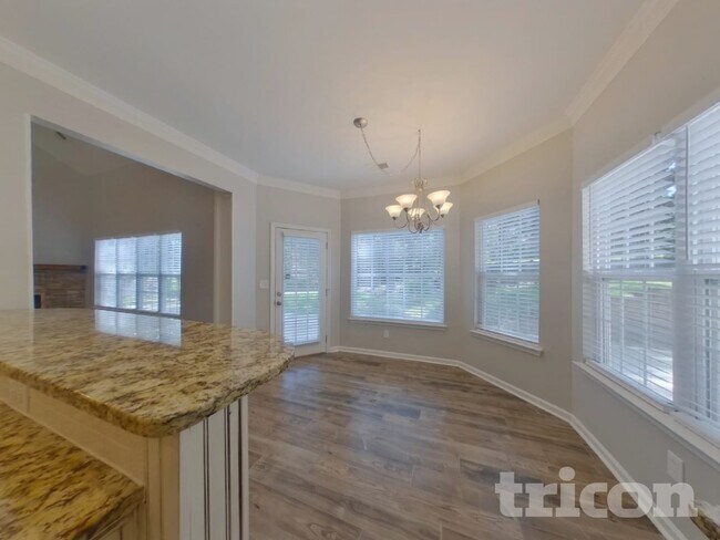 Foto del edificio - 9127 Dalmeny House Ln