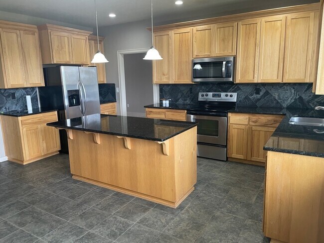 Foto del edificio - 2175 Mayfly Street