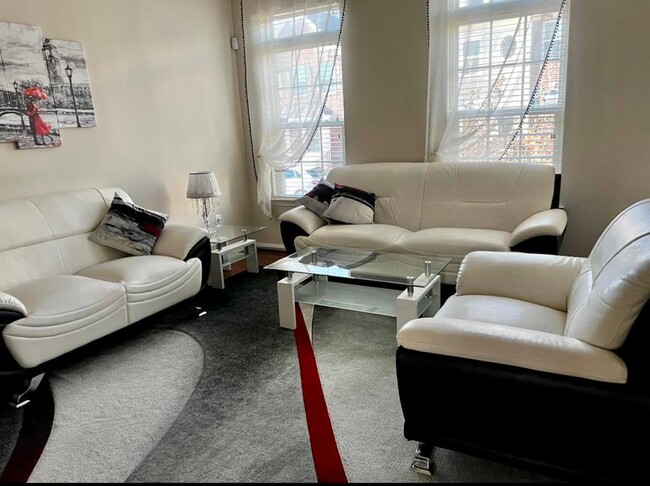 Living Room - 22775 Autumn Breeze Ave