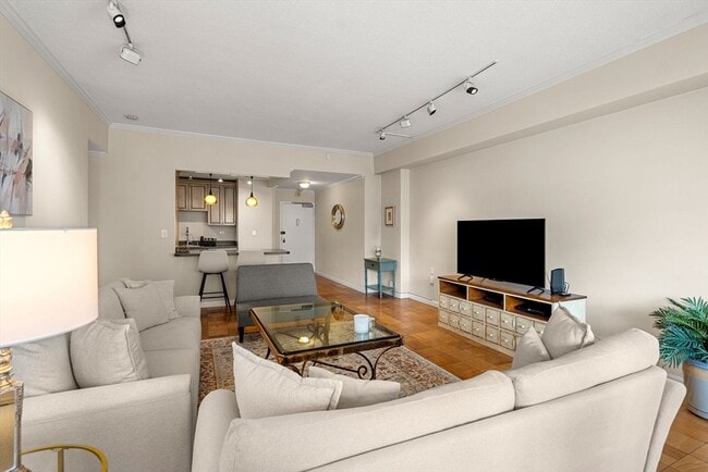 Foto del edificio - 2 Hawthorne Pl