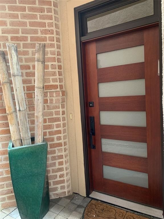 Foto del edificio - 5035 La Branch St