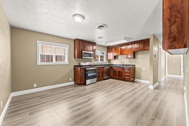 Foto del edificio - 9337 Emily St