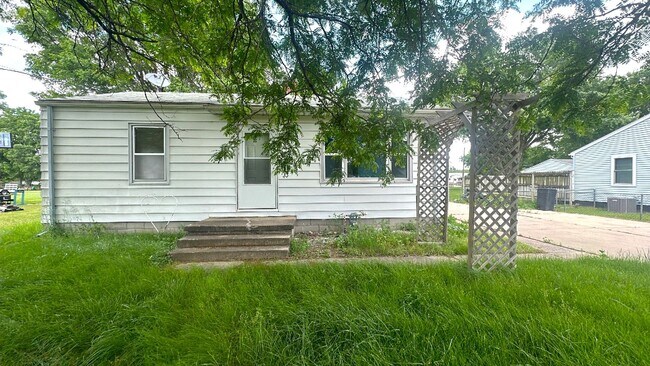 Foto del edificio - FOR RENT- Adorable 2 bed 1 bath in Washburn IA!!