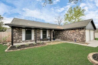 Building Photo - 5215 Rivertree Ln
