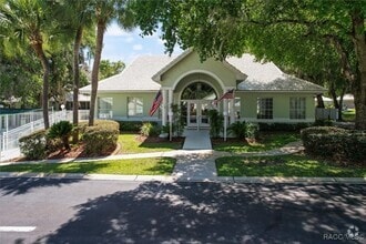 Building Photo - 820 Inverie Dr