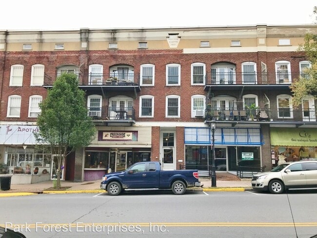 Building Photo - N. N Allegheny St