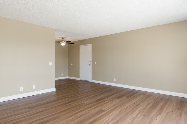 Interior Photo - Casa Grande Apartments