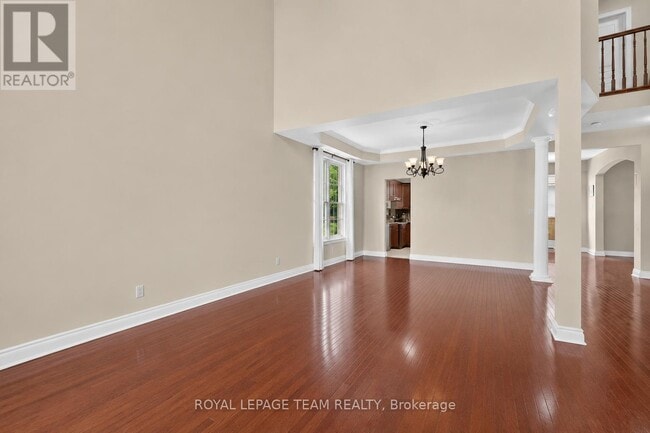Building Photo - 314 West Ridge Dr