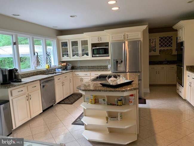 Foto del edificio - 5391 Willow Valley Rd