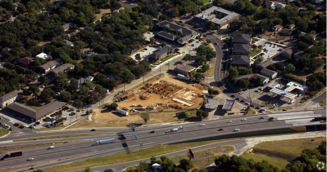 13 Underwood Apartments in Denton, TX