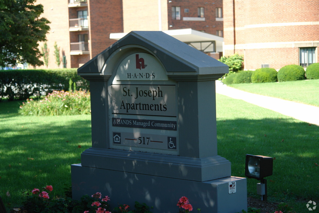 Foto del edificio - St Joseph Apartments