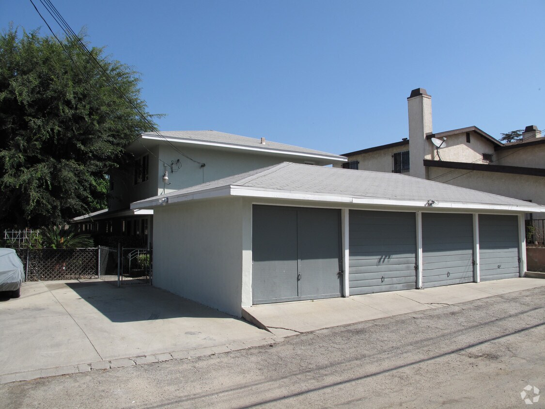 Foto del edificio - 2816 W Ramona Rd