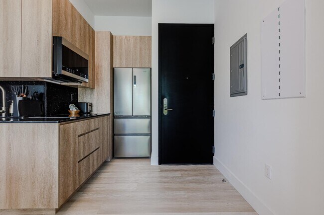 Foto del edificio - 1110 NW 7th St