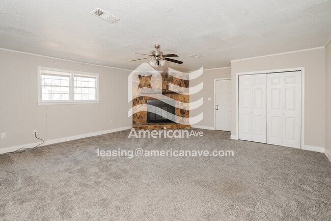 Foto del edificio - 210 Scarborough Rd