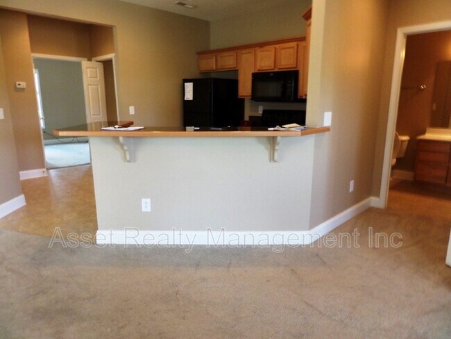 Foto del edificio - 121 Hatleyberry St