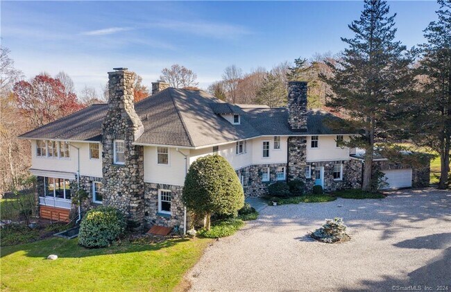 Building Photo - 34 Grandview Dr