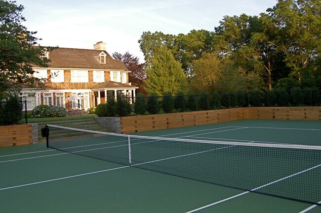 Foto del edificio - 223 Halsey Neck Ln