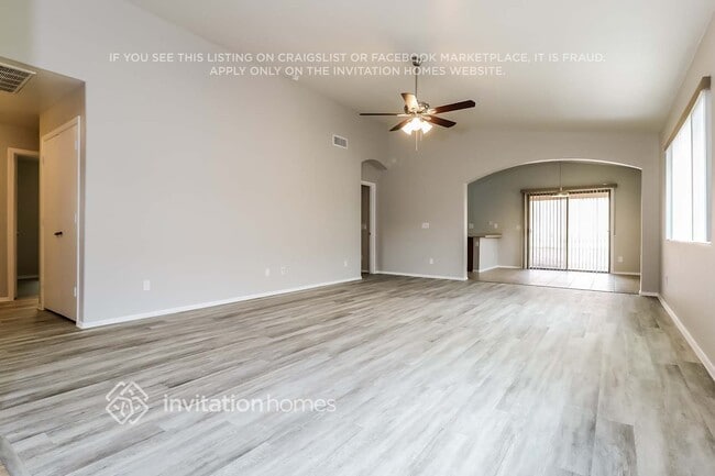 Building Photo - 25586 W St Catherine Ave