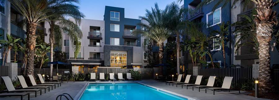 Avalon Warner Place Apartments Woodland Hills, CA