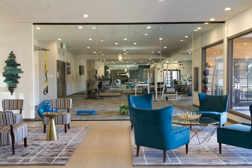 Monaco Lakes Rentals Denver, CO