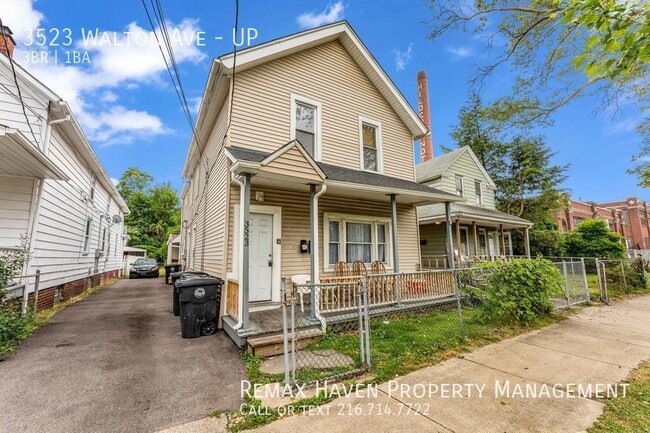 Building Photo - 3523 Walton UP, Cleveland -  Stunning 3 be...