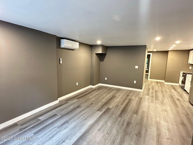 Foto del edificio - 154 Lark St