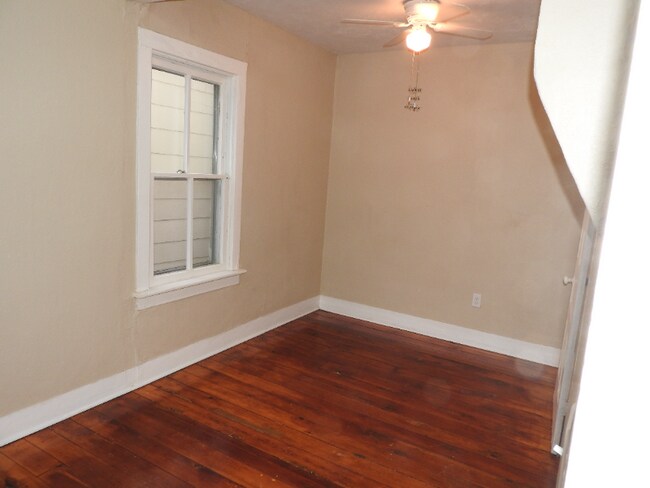 Foto del edificio - 1010 Garfield Ave NW