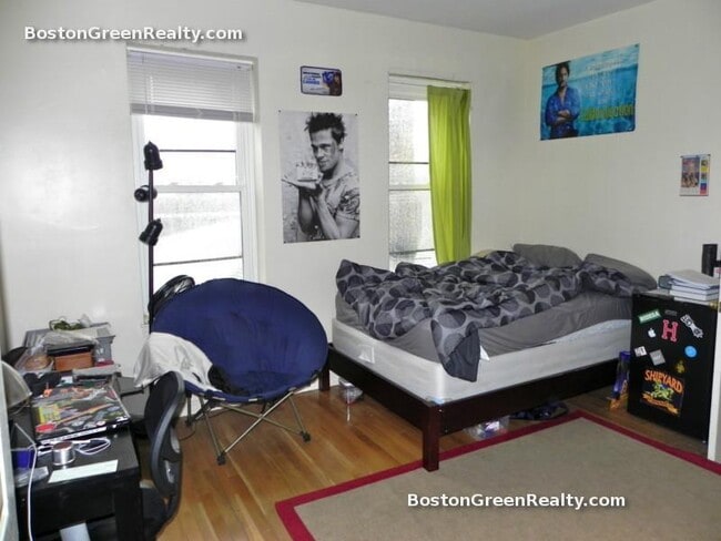Building Photo - 1458 Tremont St