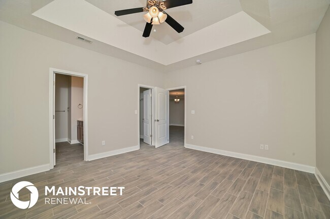 Foto del edificio - 4907 Shannon Run Dr