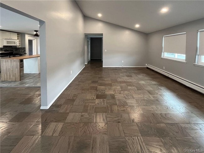 Foto del edificio - 7 Brush Ct