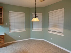 Building Photo - 3126 Springdale Dr