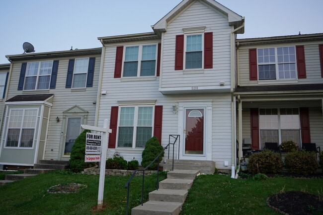 Building Photo - 5218 Castlestone Dr