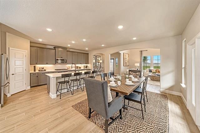 Foto del edificio - 2021 Meliana Dr