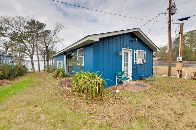 Foto del edificio - 145 Sunflower Ct