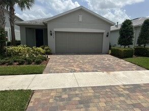 Building Photo - 10179 SW Captiva Dr