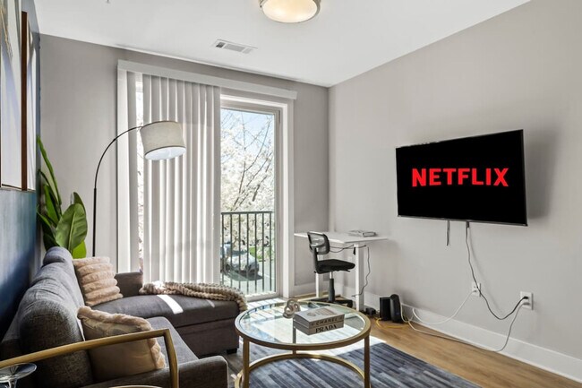 Foto del edificio - 7417 Waverly Walk Ave