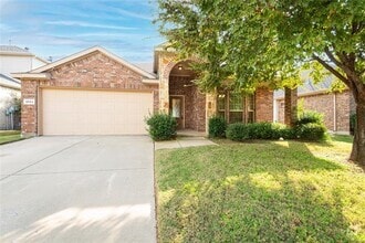 Building Photo - 1024 Lake Hollow Dr