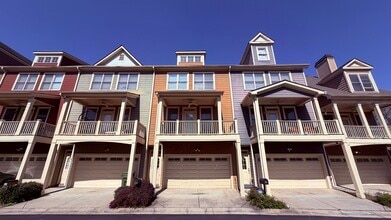Building Photo - 1079 Marietta Blvd NW