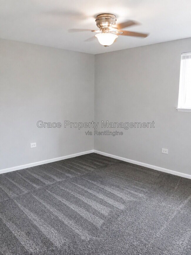 Foto del edificio - 2900 Eliot Cir