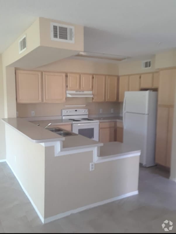 Building Photo - 14037 Fairway Island Dr