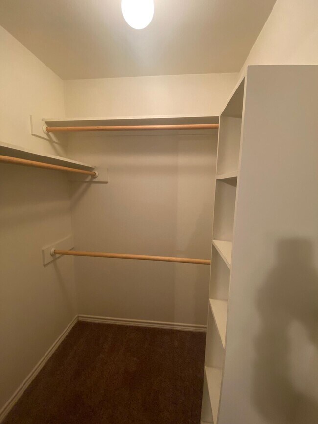 Foto del edificio - 5420 Kemper St