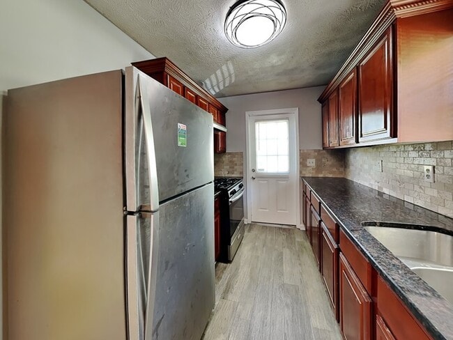 Foto del edificio - 1749 Big Valley Way