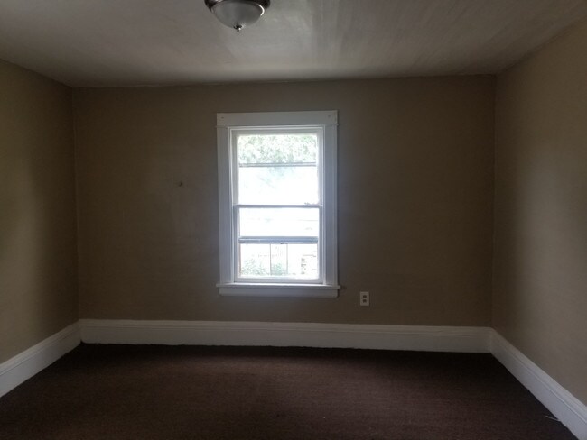 Building Photo - 125 Winterroth