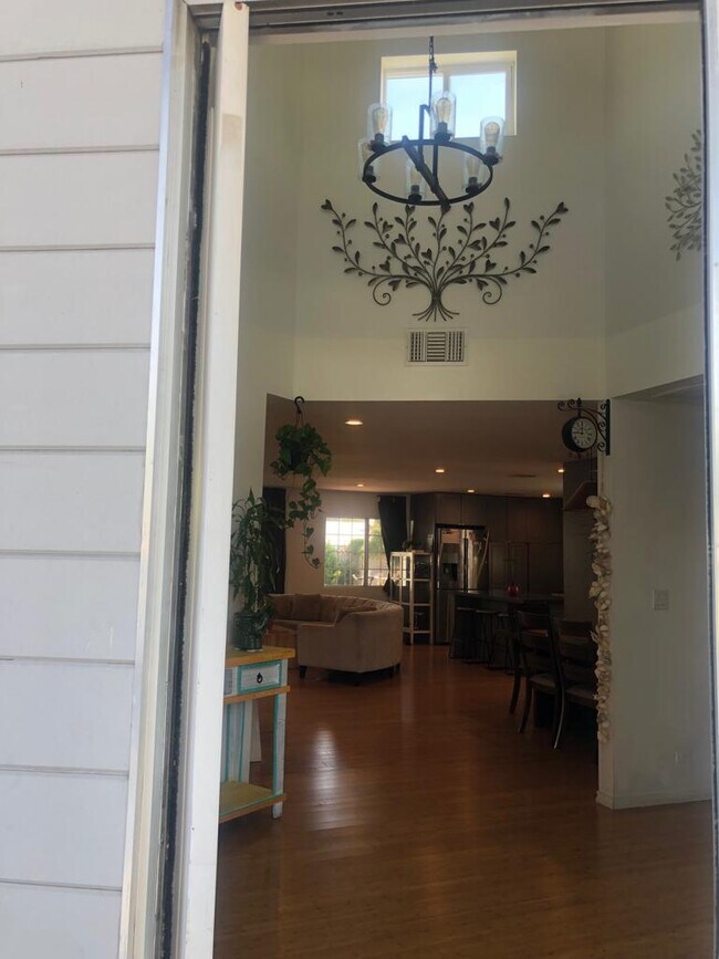 Foto del edificio - 23539 Styles St