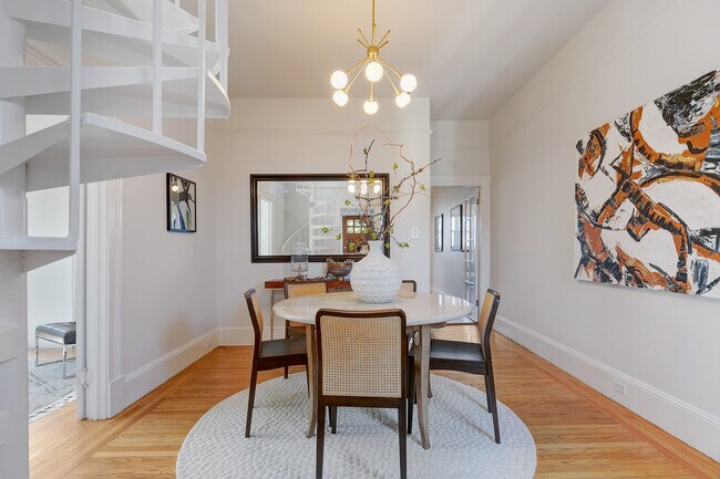 entry foyer/dining room - 1506 25th St