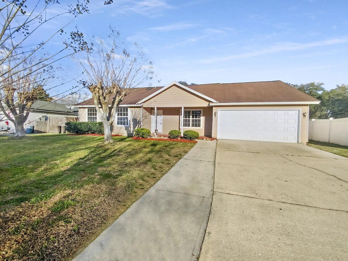 1279 Rushing Dr, Orange Park, FL 32065 House Rental in Orange Park