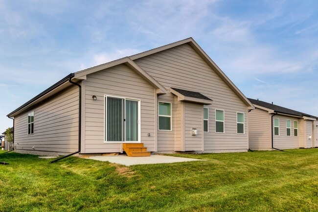 Building Photo - Luxury Living at The Crossings: Your Dream...